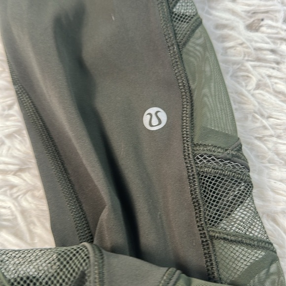 Lululemon Speed Up Tight *Mesh 28" Camo Green - Picture 6 of 8